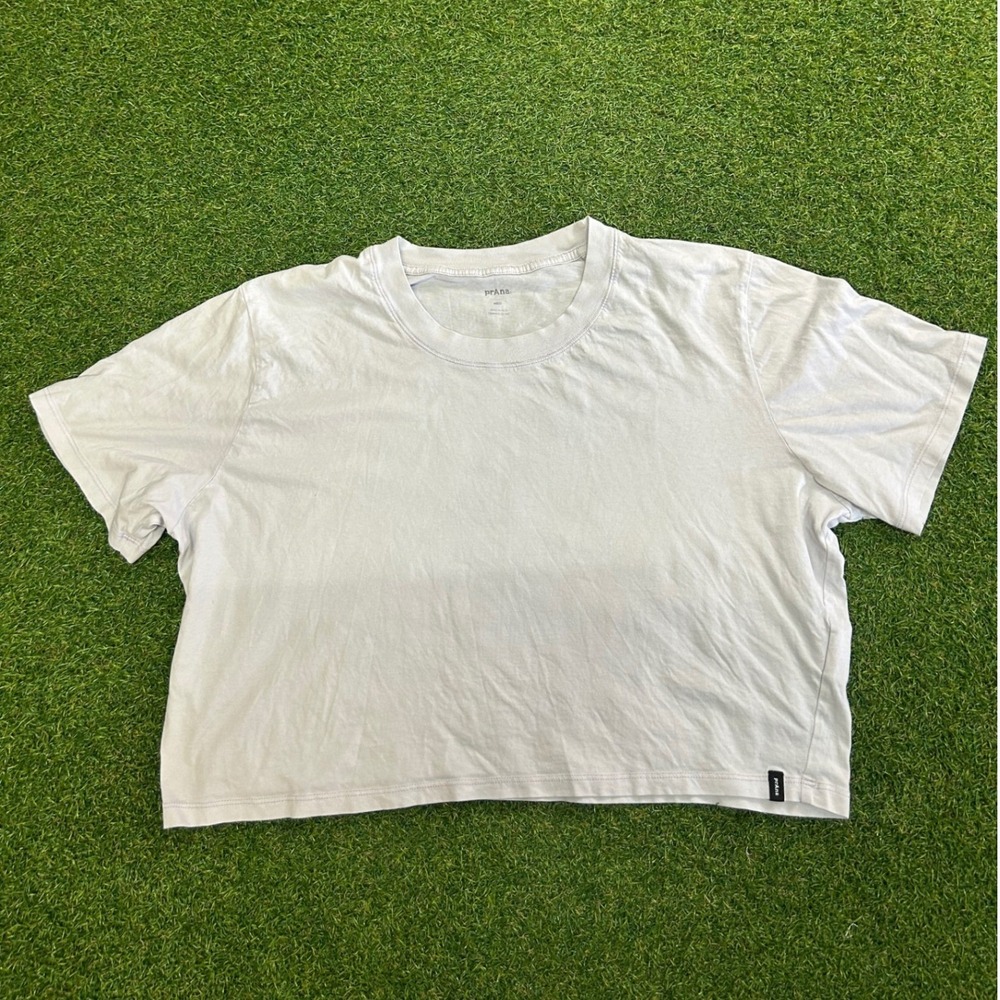 Prana Womens Short Sleeve Crop Top Light Grey Crew Neck Size Medium